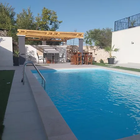 Villa Providenca Policnik