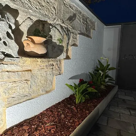 Providenca * Policnik